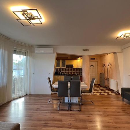 Kristaly Apartman 塞格德 外观 照片