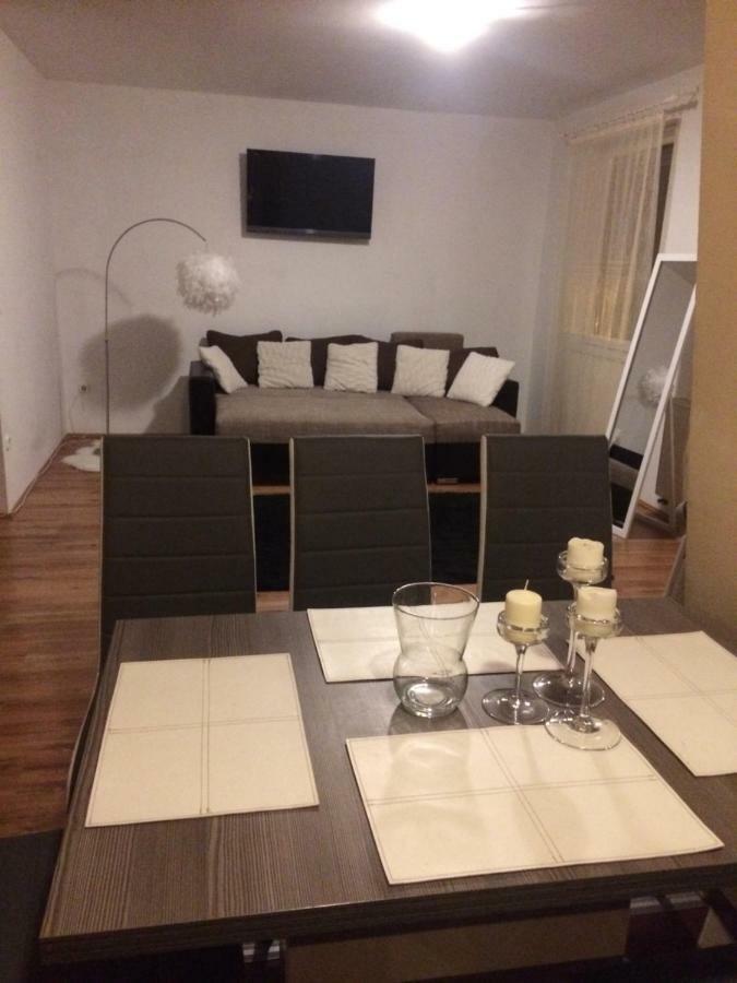 Kristaly Apartman 塞格德 外观 照片